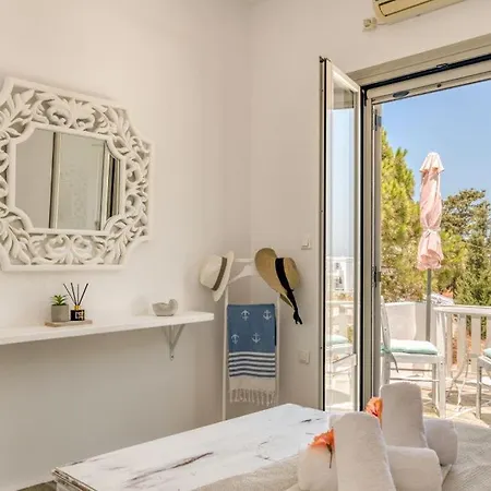 Ilios Naousa Apartment